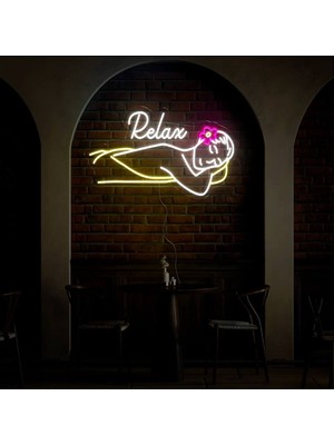 Biz Bu İşin Keyif Kısmındayız Relax Yazılı ve Şekilli Neon Tabela