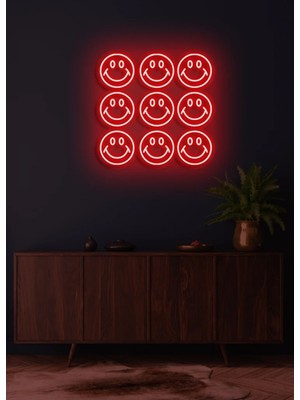 Biz Bu İşin Keyif Kısmındayız Gülücük Figürlü Neon Tabela