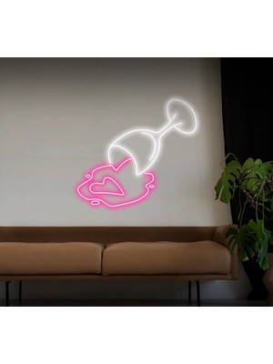 Biz Bu İşin Keyif Kısmındayız Şarap Bardağı Figürlü Neon Tabela