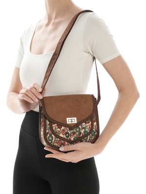 Missbag Kadın El Yapımı Etnik Desenli Kilit Kapama Küçük Boy Askılı Kahve Omuz Çantası