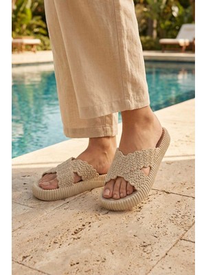 Waykon Kadın Yazlık Ev Banyo Islak Zemine Uygun Terlik