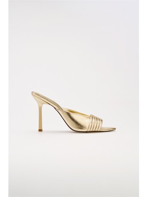 Perspective Altın Renk Terlik 0005