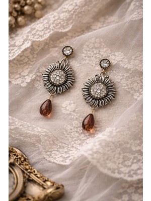 Mirada Jewelry Ayçiçeği Figürlü Damla Taşlı Kadın Vintage Tasarım Küpe