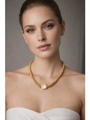 Solare Accessories Gerçek Tatlı Su Incisi ve Hematit Taş Detaylı Altın Kaplama Kolye