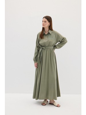 Merve Gültekin Nakışlı Modal Elbise Çağla Yeşili