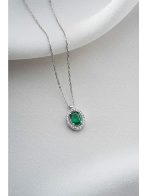 Two Arts Kadın 925 Ayar Gümüş Zümrüt Mayıs Doğum Taşlı Baget Kolye Oval | 925 Gümüş