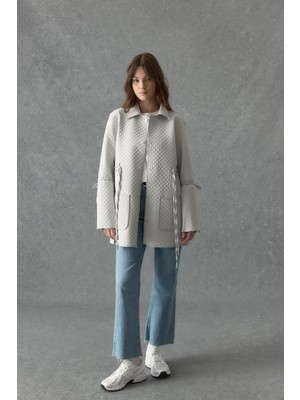 Merve Gültekin Biye Detaylı Kapitone Ceket Gri