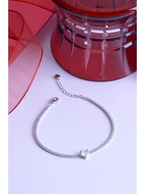 Innuendo Jewelry 925 Ayar Gümüş Kalpli Bileklik