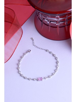 INNUENDO JEWELRY 925 Ayar Gümüş Pembe Baget Taşlı Bileklik