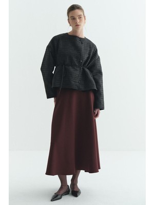 Merve Gültekin Ince Kapitone Mevsimlik Ceket Siyah