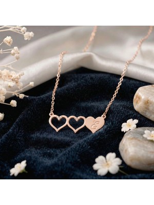 Aytoba 925 Ayar Gümüş Kişiye Özel 14 Ayar Altın Kaplama Rose Rengi Üç Kalp Kolye