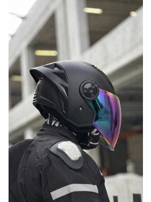 Ls2 Aırflow 2 Mat Siyah Kask - Gökkuşağı Vizör + Spoiler