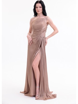 Bdm Exclusive Parlak Şifon Drape Detaylı Tek Omuz Yırtmaçlı Premium Abiye Elbise