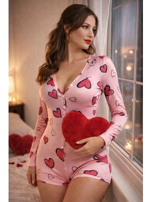 Byen Giyim 14 Şubat Konsept Kalpli Pembe Tulum – Romantik Gece ve Özel Anlar Için