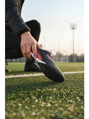 Enoch Profesyonel Çok Dişli Halı Saha Ayakkabısı