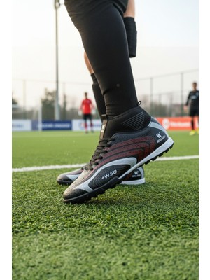 Enoch Profesyonel Bilek Destekli ve Aerodinamik Hatlı Halı Saha Ayakkabısı