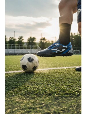 Enoch Profesyonel Parlak Yüzeyli Çok Dişli Halı Saha Ayakkabısı