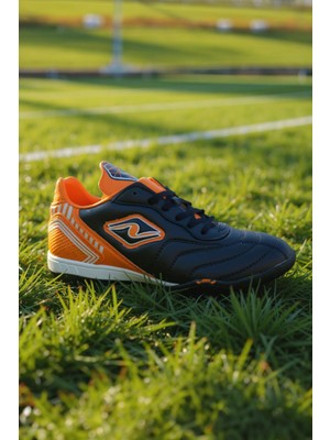 Enoch Profesyonel Geometrik Panel Detaylı Halı Saha Ayakkabısı