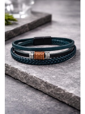 Lia Charm Erkek Üç Katlı Örgülü Metal ve Deri Detaylı Mıknatıslı Bileklik