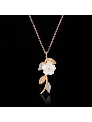 BG Jewellery 925 Ayar Gümüş Zarif Rose Çiçekli Kolyezirkon Taşlı