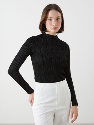 Lc Waikiki Yeni Sezon Dik Yaka Dokulu Kadın Body