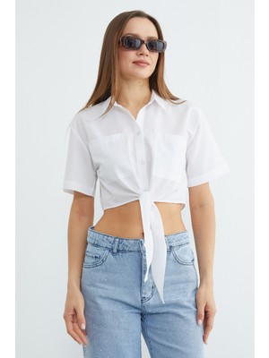 FullaModa Çift Cepli Önü Bağlamalı Crop Gömlek