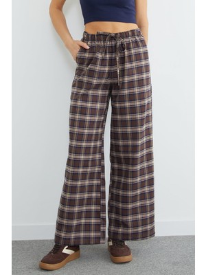FullaModa Beli Lastikli Ekose Desenli Pantolon