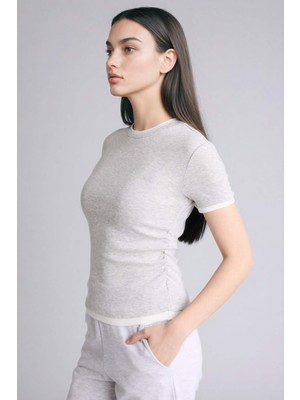 DeFacto Slim Fit Ribana Tişört F3504AX26SP