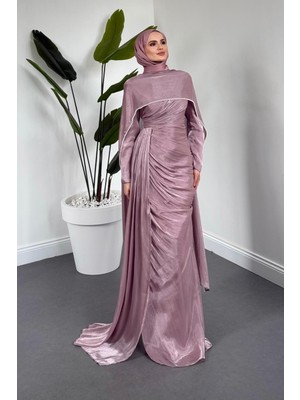 Merven Akyüz Laleh Seyyar Pelerinli Janjan Balık Abiye Pudra