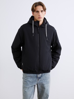 Lc Waikiki Yeni Sezon Standart Kalıp Kapüşonlu Erkek Mont