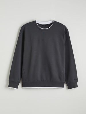 Lc Waikiki Yeni Sezon Bisiklet Yaka Nakışlı Erkek Kalın Sweatshirt