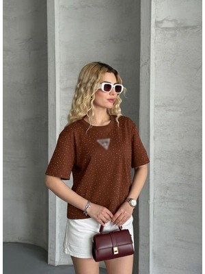 My Lunessa Taşlı Üçgen Kahverengi Crop T-Shirt