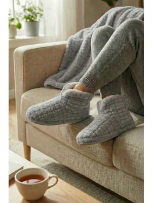 Sevim Kalın Kaydırmaz Tabanlı Içi Tüylü Ev Botu - Yumuşak, Peluş Iç Astarlı, Kışlık Panduf-Gri