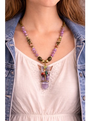 Herşey Nota Wild Aura – Çok Renkli Taş Detaylı Uzun Boncuk Kolye