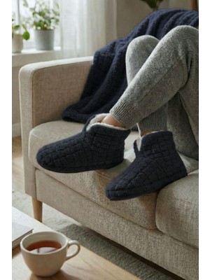 Sevim Kalın Kaydırmaz Tabanlı Içi Tüylü Ev Botu - Yumuşak, Peluş Iç Astarlı, Kışlık Panduf-Füme