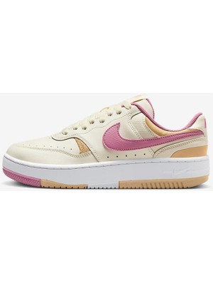 Nike Wmns Nıke Gamma Force