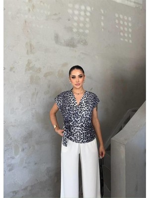Etiler Collection Leopar Desen Yandan Bağlama Detaylı Bluz - Gri