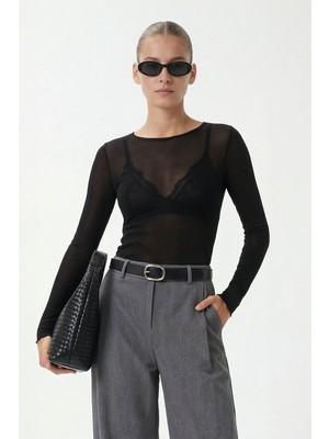 Ritnice Kadın Scarlet Yarı Transparan Kayık Yaka Ultra Hafif  Siyah Örme Bluz