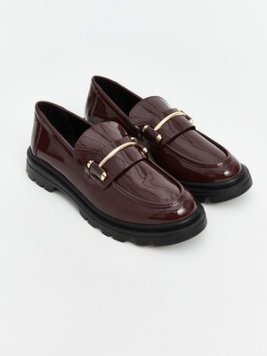 Lc Waikiki Yeni Sezon Deri Görünümlü Metal Aplike Detaylı Kadın Loafer Ayakkabı