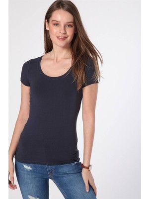 1060 U Yaka T-Shirt