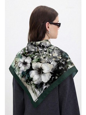 Hawwa Sisli Bahçe Desenli Bandana Fular