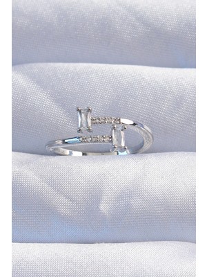 Hkursat Pirinç Gümüş Renk Zirkon Taşlı Geometrik Ayarlanabilir Yüzük