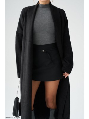 Butik Belvita Önü Açık Şal Yaka Hırka