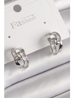 Hkursat Pirinç Gümüş Renk Zirkon Taşlı Zincir Model Kadın Küpe