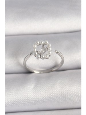 Hkursat Pirinç Gümüş Renk Zirkon Taş Detaylı Incili Ayarlanabilir Yüzük