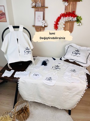 Karsu Tasarım Isimli Nakışlı Hastane Çıkış Seti, Takı Yastığı ve Puset Örtüsü %100 Pamuk 12 Parça 0-3 Ay Tavşanlıtulum