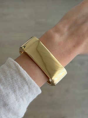 İrem Yıldız Çelik Gold Kare Model Kelepçe