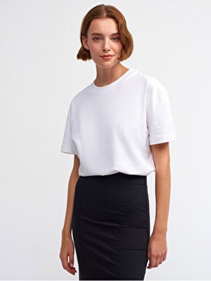 Dilvin 30312 %100 Pamuk Dekoratif Dikişli Bisiklet Yaka T-Shirt-Beyaz