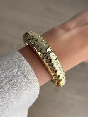 İrem Yıldız Ccb Çelik Kaplama Gold Kelepçe