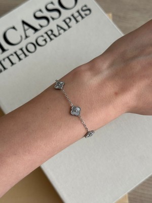 İrem Yıldız Çelik  Unısex Yonca Bileklik